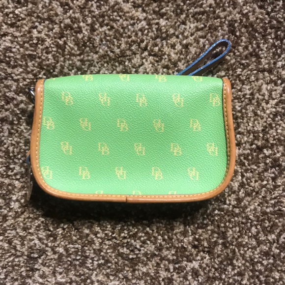 D&B wristlet - Picture 2 of 4